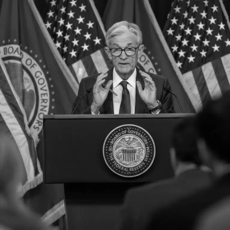 La Fed baja nuevamente las tasas ante el debilitamiento del empleo